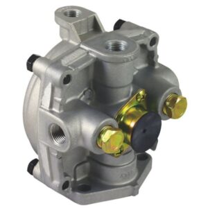R-6 relay valve for trailer air brake system