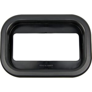 Rectangular light grommet for recessed trailer lamp mounting